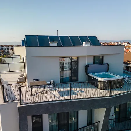 Address * Равда