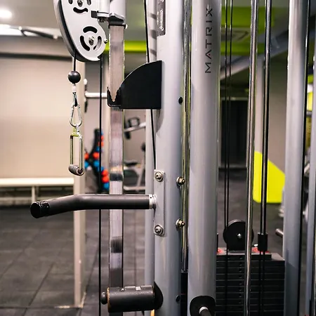 Хотел Address *